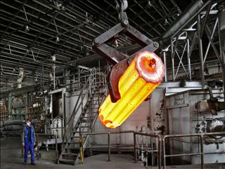 خودکفایی کشور در تولید قطعات سنگین آهنگری؛ ۶۰ هزار تُن فولاد در اسفراین تولید شد