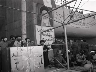 یادی از روز تولد دومین کوره بلند ذوب آهن اصفهان در حضور مقام معظم رهبری