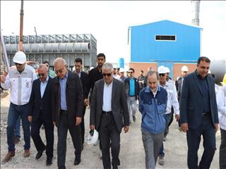 بازدید استاندار هرمزگان از پروژه ستاره سیمین هرمز