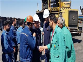 بازدید عیدانه قائم مقام مدیرعامل در امور ستادی و مسئولیت های اجتماعی از بخش خدمات صنعتی فولاد خوزستان