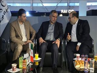 بازدید نماینده مردم اهواز، باوی، حمیدیه و کارون در مجلس شورای اسلامی از غرفه شرکت فولاد خوزستان در نمایشگاه ایران اکسپو