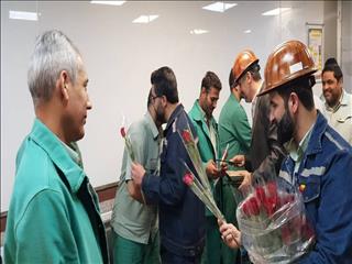 دیدار معاون منابع انسانی و امور اجتماعی با کارکنان بخش‌های تولیدی شرکت فولاد خوزستان
