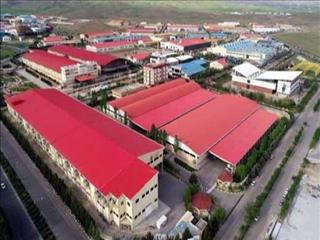 پیگیری‌های وزیر صمت مانع از قطع کامل برق صنایع سیمان و فولاد شد