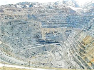 رشد ۷۲ درصدی فروش چادرملو در اردیبهشت ۱۴۰۴