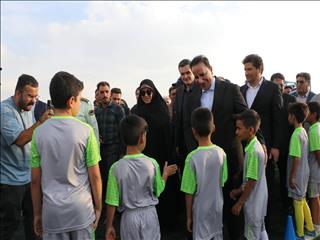 اگر نیت‌مان خدمت به خلق باشد، مردم بهترین قضاوت‌کننده هستند / بخش خصوصی به این نتیجه رسیده که باید تأمین آب و برق را خود به عهده بگیرد