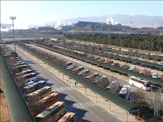 بزرگ‌ترین ناوگان اتوبوسرانی کارگری کشور با ارائه ۹۰۰ سرویس در خدمت زائران اربعین/ فولاد مبارکه حامی بزرگ‌ترین اجتماع شیعیان جهان