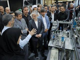 بازدید وزیر علوم از آزمایشگاه صنعت ۴.۰ گروه فولاد مبارکه