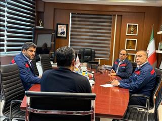تأکید مدیرعامل فولاد اکسین خوزستان بر رویکرد علمی و گفت‌وگو محور در حل مسائل کارکنان
