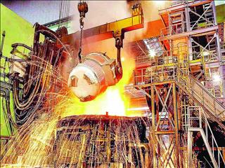 فولاد در آستانه ورشکستگی