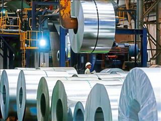 زیان ۱۴ میلیارد دلاری فولادسازان از ۱۴۰۰ تا ۱۴۰۴